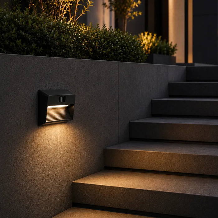 Roth LED Large Exterior Solar Wall Light 3.7V 1.3W 3000K Black - ROTH EX20-BK
