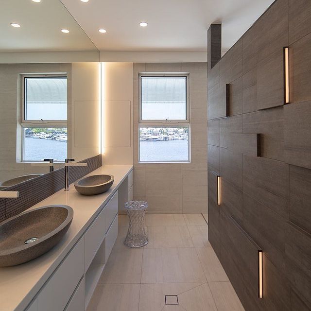 VIVIAN - Above Counter Basin - PB3007